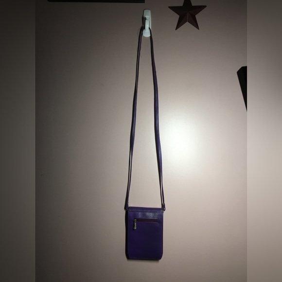 BHB Crossbody - Picture 8 of 11